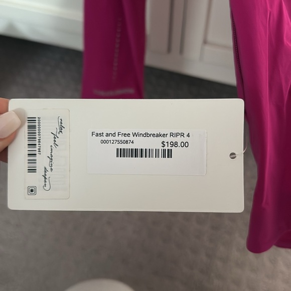 Lululemon windbreaker - Picture 4 of 4